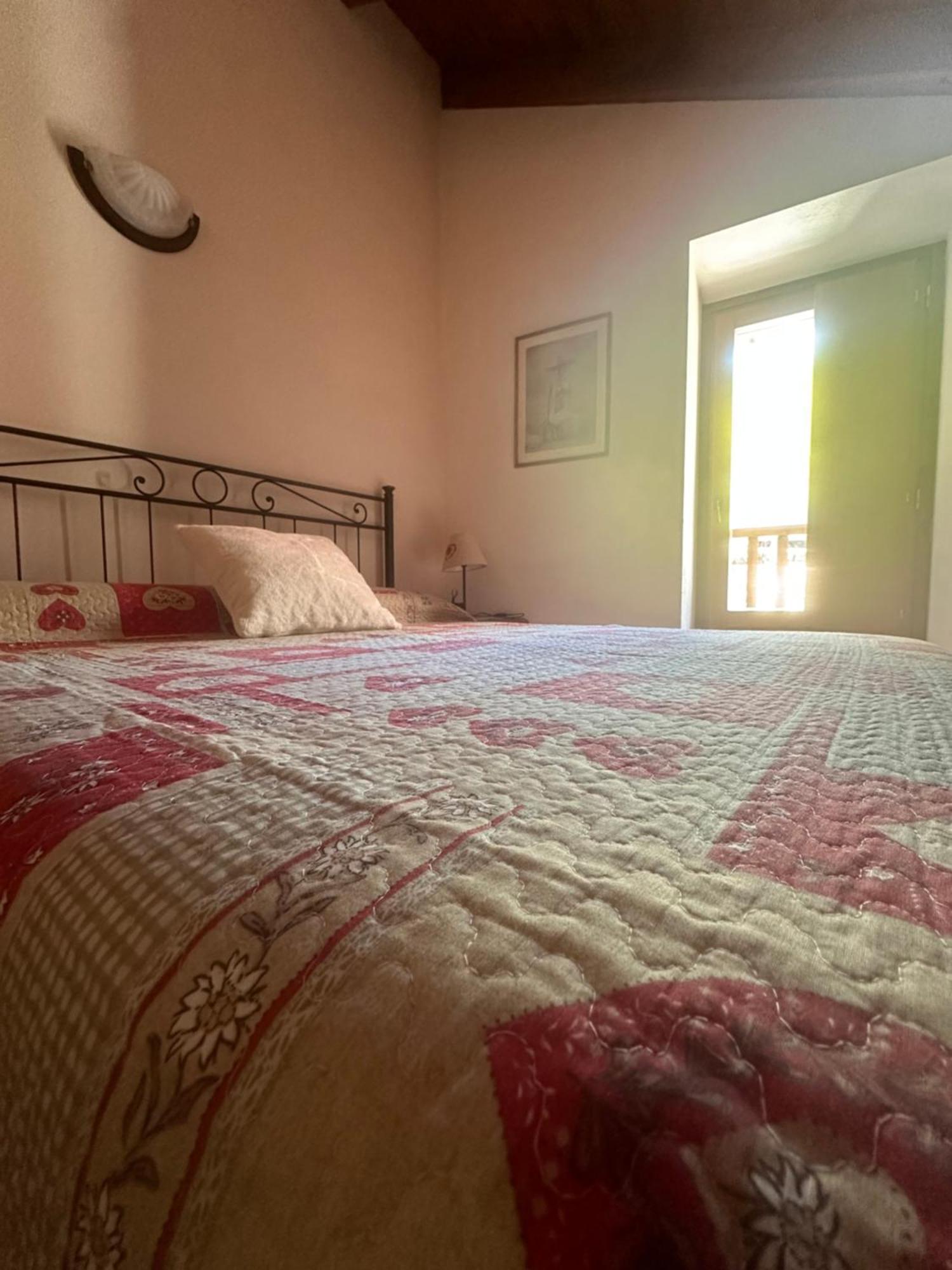 La Tana Dell'Ermellino Villa Arliod Екстериор снимка